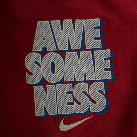 🎉NEW LISTING🎉 Bundle of 3 24 mths clothing—light jacket, overalls, & onesie - Picture 3 of 8